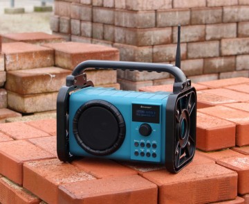 Soundmaster dab80 bouwradio buiten